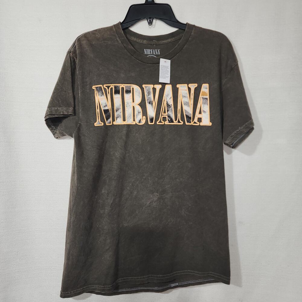 Nirvana men's medium brown shirt